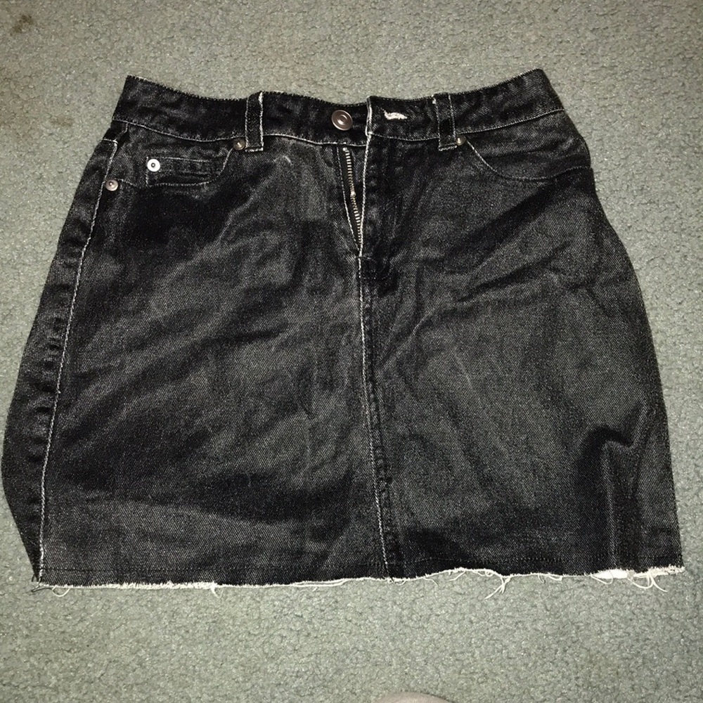 Black metallic forever 21 skirt